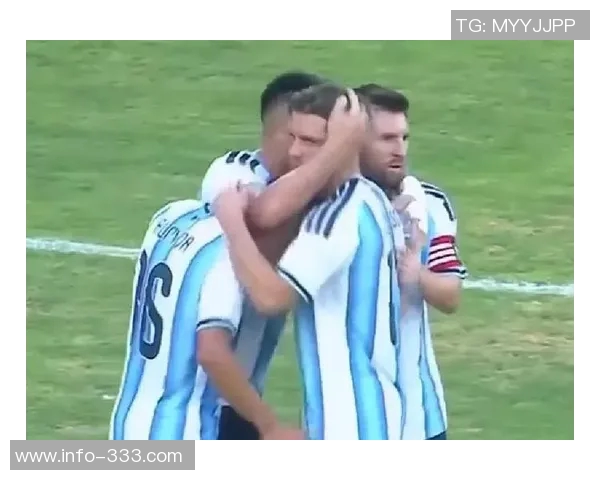 梅西破门后与弗雷默契配合传球助攻展现团队精神 梅西破门后与弗雷默契配合传球助攻展现团队精神