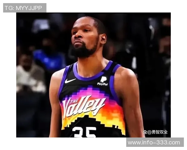 阿门感慨杜兰特拼搏精神超越年龄让人敬佩 阿门感慨杜兰特拼搏精神超越年龄让人敬佩